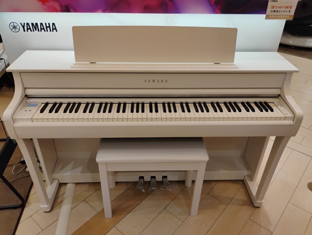 YAMAHA CLP-845WH 數位鋼琴